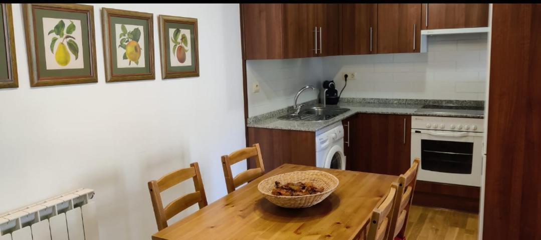 Appartement Check-In Casas Labert à Benasque Extérieur photo